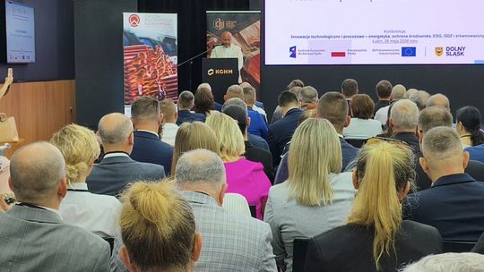 Nowoczesny przemysł w centrum uwagi. Konferencja w siedzibie KGHM