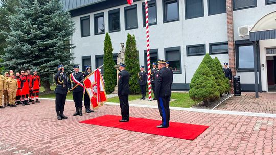 NOWY KOMENDANT PAŃSTWOWEJ STRAŻY POŻARNEJ W POLKOWICACH POWOŁANY!