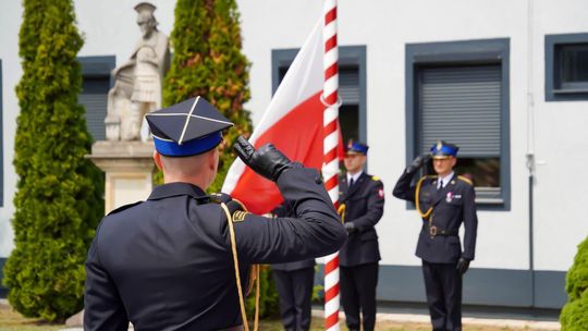NOWY KOMENDANT POWIATOWY PAŃSTWOWEJ STRAŻY POŻARNEJ W POLKOWICACH