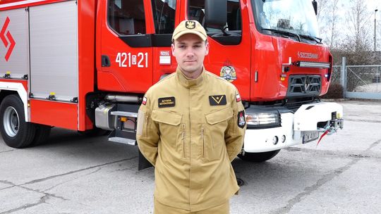 NOWY WZÓR I NOWY KOLOR STRAŻACKICH MUNDURÓW
