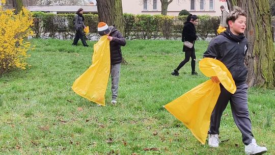 OBYŁO SIĘ BEZ „JAJ” – WSZYSTKIE PISANKI TRAFIŁY DO WORKÓW