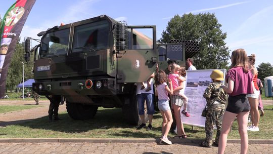 PIKNIK WOJSKOWY W POLKOWICACH 