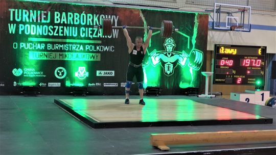 PODNOSILI CIĘŻARY