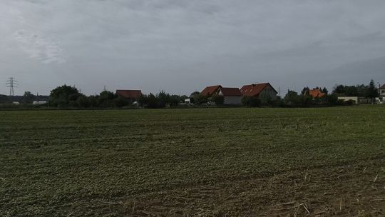 POGODA I ZANIECZYSZCZENIA POD LUPĄ DLA BEZPIECZEŃSTWA MIESZKAŃCÓW I ROLNIKÓW