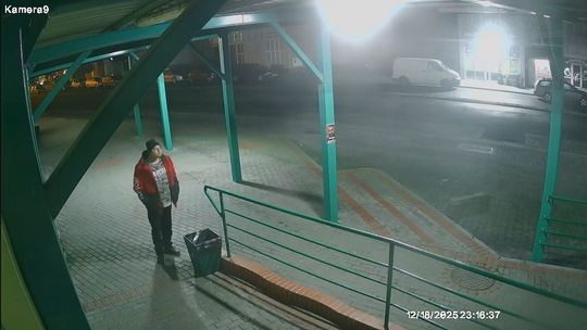 POLICJA PROSI O POMOC W INENTYFIKACJI MĘŻCZYZNY Z NAGRANIA