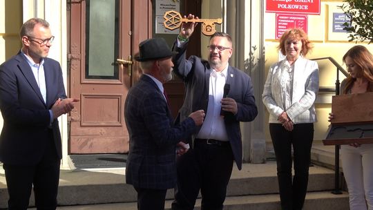 POLKOWICCY SENIORZY PRZEJĘLI KLUCZ DO MIASTA