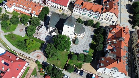 Polkowice: Czasowe wyłączenie oświetlenia przy Placu Kościelnym