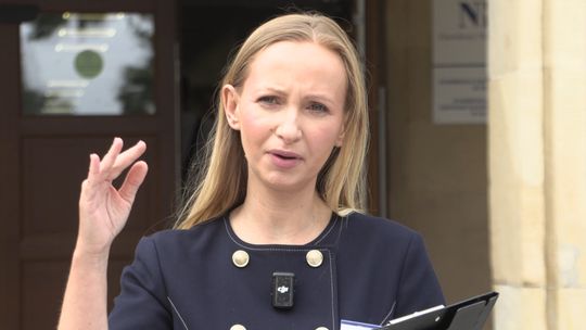 SZPITAL W GŁOGOWIE: PONAD MILION ZŁOTYCH NIEZAPŁACONYCH NADWYKONAŃ MIESIĘCZNIE!