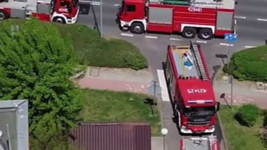 Pożar balkonu na Koperniku w Głogowie. Ewakuowano mieszkańców