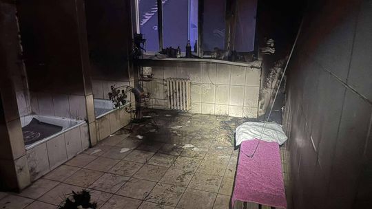 Pożar łazienki przy Legnickiej w Polkowicach. Ewakuowano mieszkańców
