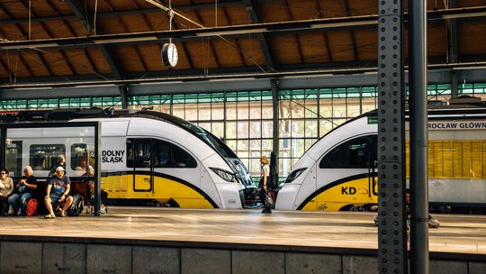 Prawie 150 mln zł dla Kolei Dolnośląskich. Pojadą nowe Elfy