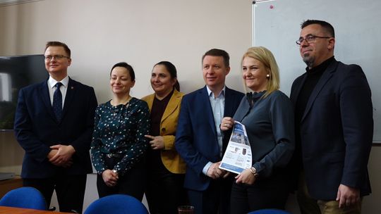 PRZEBADAJĄ DZIECI Z OKOLICZNYCH GMIN 