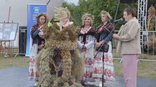 ROLNICY I MIESZKAŃCY JERZMANOWEJ PODZIĘKOWALI ZA ZBIORY