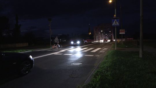 ROSYJSKA RULETKA NA PRZEJŚCIU DLA PIESZYCH W GŁOGOWIE