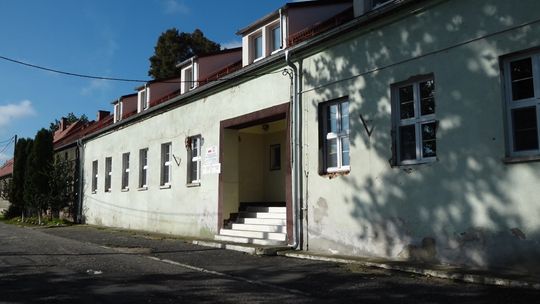 SCHRONISKO MUSI ZNALEŹĆ PIENIĄDZE NA WYŻSZE RACHUNKI