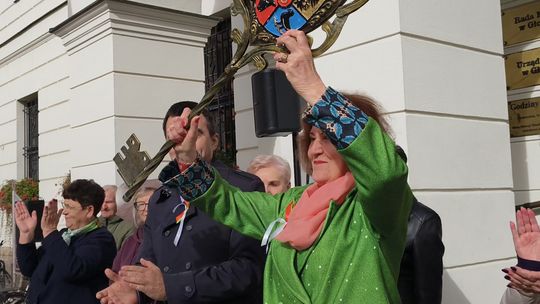 SENIORZY PRZEJĘLI GŁOGÓW!