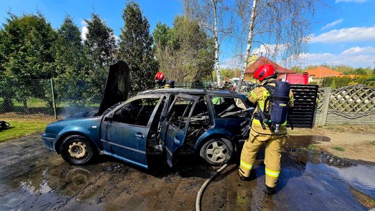 Spłonął samochód osobowy w Sobinie