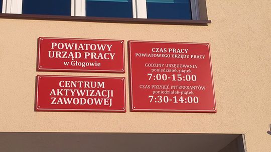 SPÓR O BEZROBOCIE W POWIECIE GŁOGOWSKIM