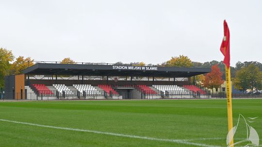 Sportowa rewolucja w Sławie – nowy stadion już po odbiorze