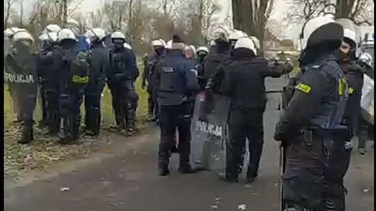 STARCIA Z POLICJĄ I ZATRZYMANIA