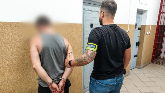 Ukradł Volkswagena i uciekał do lasu. Policjanci dopadli 29-latka