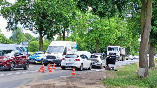 UWAGA KIEROWCY! DROGA DO SŁAWY CZĘŚCIOWO ZABLOKOWANA!