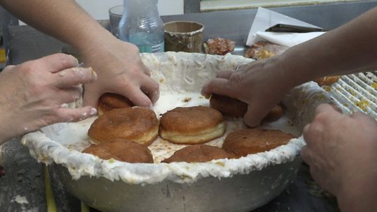 W TŁUSTY CZWARTEK NIE TUCZĄ