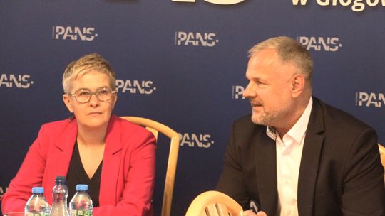 WICEMINISTER W PANS