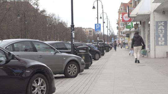 WIĘCEJ ZWOLNIEŃ Z OPŁAT NIŻ MIEJSC W PŁATNEJ STREFIE W GŁOGOWIE