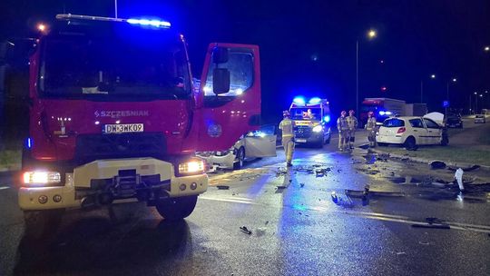 Wieczorny wypadek w Polkowicach. Dwie osoby trafiły do szpitala