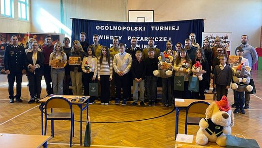 Wiedza o bezpieczeństwie. Turniej pożarniczy w Szklarach Dolnych