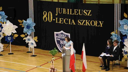 Wielki jubileusz w Przedmościu. Szkoła im. Jana Pawła II świętuje 80-lecie