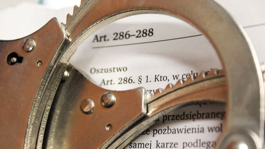 Wschowa: 84 zarzuty oszustwa dla mieszkańca gminy
