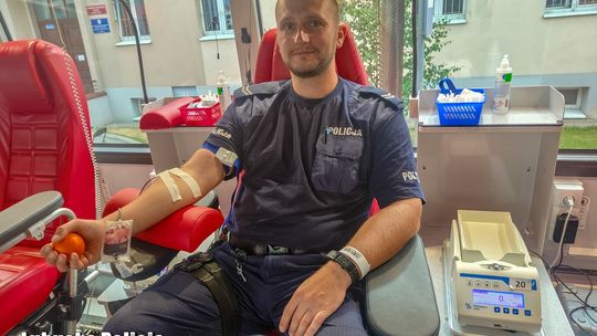Wschowa: Policjanci i mieszkańcy oddali blisko 7 litrów krwi