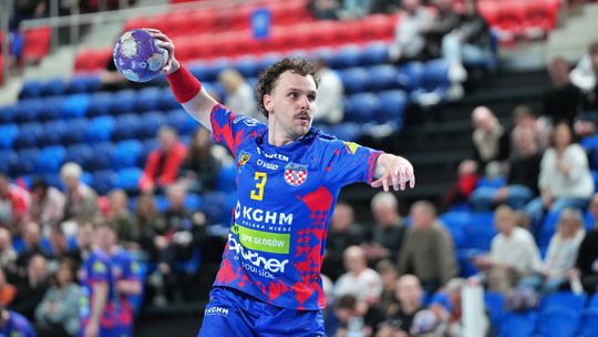 WYGRANA KGHM CHROBRY W OSTATNICH MINUTACH W PUŁAWACH