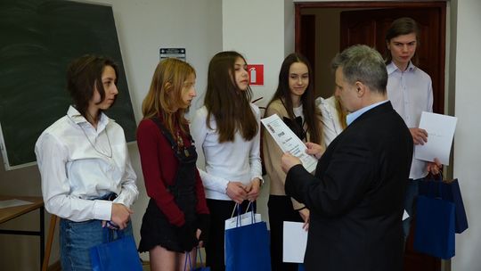 WYŁONIONO MISTRZA ORTOGRAFII W POWIECIE