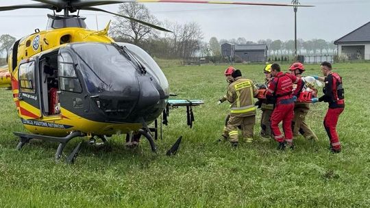 Wypadek na budowie w Kłobuczynie. Mężczyzna spadł z rusztowania