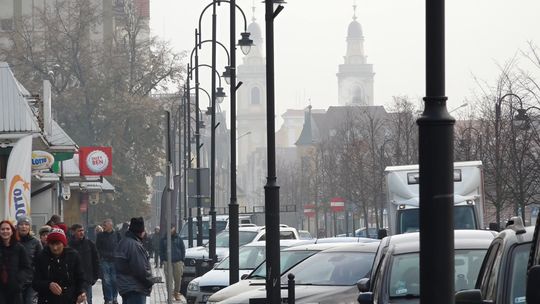 ZA MAŁO FLAG 11 LISTOPADA NA ULICACH?