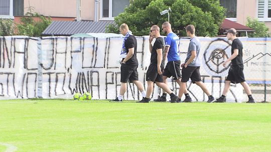 RZECZYCA: PIERWSZY MECZ NA NOWYM BOISKU I OD RAZU KOMISJA DYSCYPLINARNA