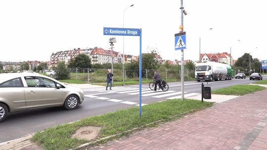 ZAMIAST KORKA NA KRAJOWEJ 12, ZATOR NA CHODNIKU?