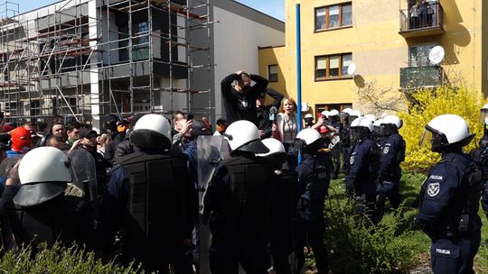 ZNÓW DOSZŁO DO PRZEPYCHANEK