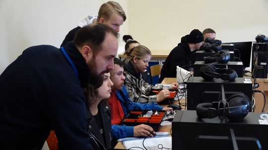ZOBACZYLI INSTYTUT POLITECHNICZNY OD ŚRODKA