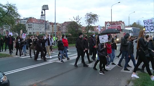 ZUBOWSKI: TEMAT JEST DELIKATNY. Komentarz głogowskiego posła do protestów po orzeczeniu TK w sprawie aborcji.