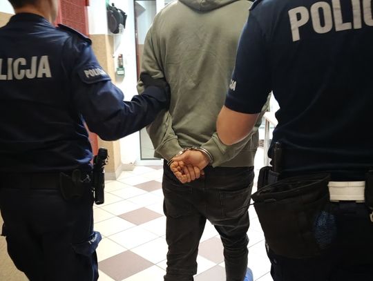 Akcja policji we Wschowie. Zatrzymano osoby poszukiwane listami gończymi