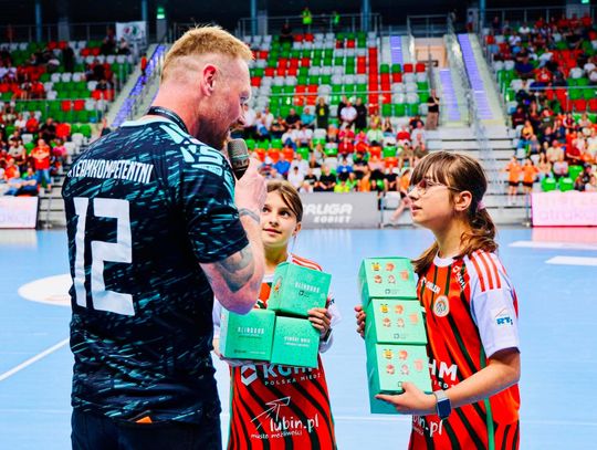 Młodzi odkrywają świat KGHM dzięki akcji #ZŁAPBOXAKGHM