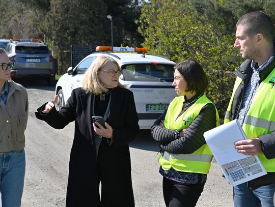 Nowe oznakowanie i ograniczenia prędkości w Starym Strączu