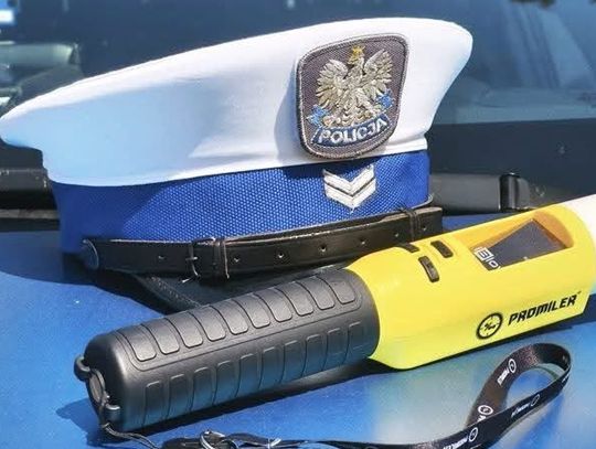 Policja prowadzi działania „Prędkość”. Kontrole na drogach powiatu