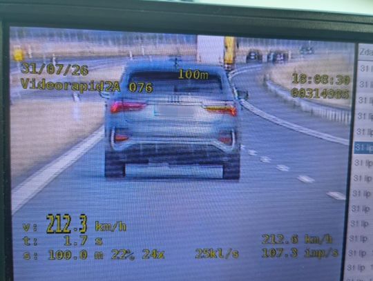 Polkowice: 26-latek pędził 212 km/h. Powód zaskoczył policjantów