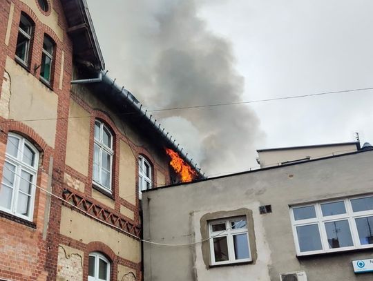 Pożar szpitala we Wschowie. Policjanci ewakuowali pacjentów