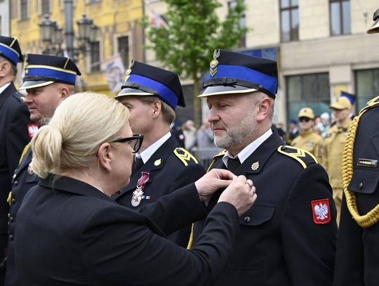 Prestiżowe odznaczenie dla strażaka z Polkowic